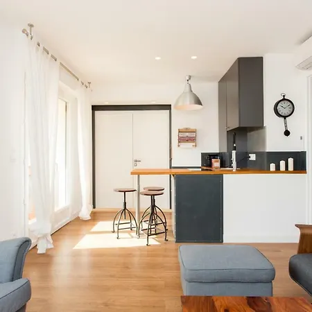 Maria Sea Apartment *
